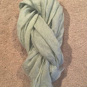 Silky mint scarf with gold accents
